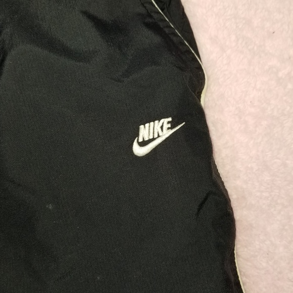 Nike Nylon shorts - Picture 3 of 6